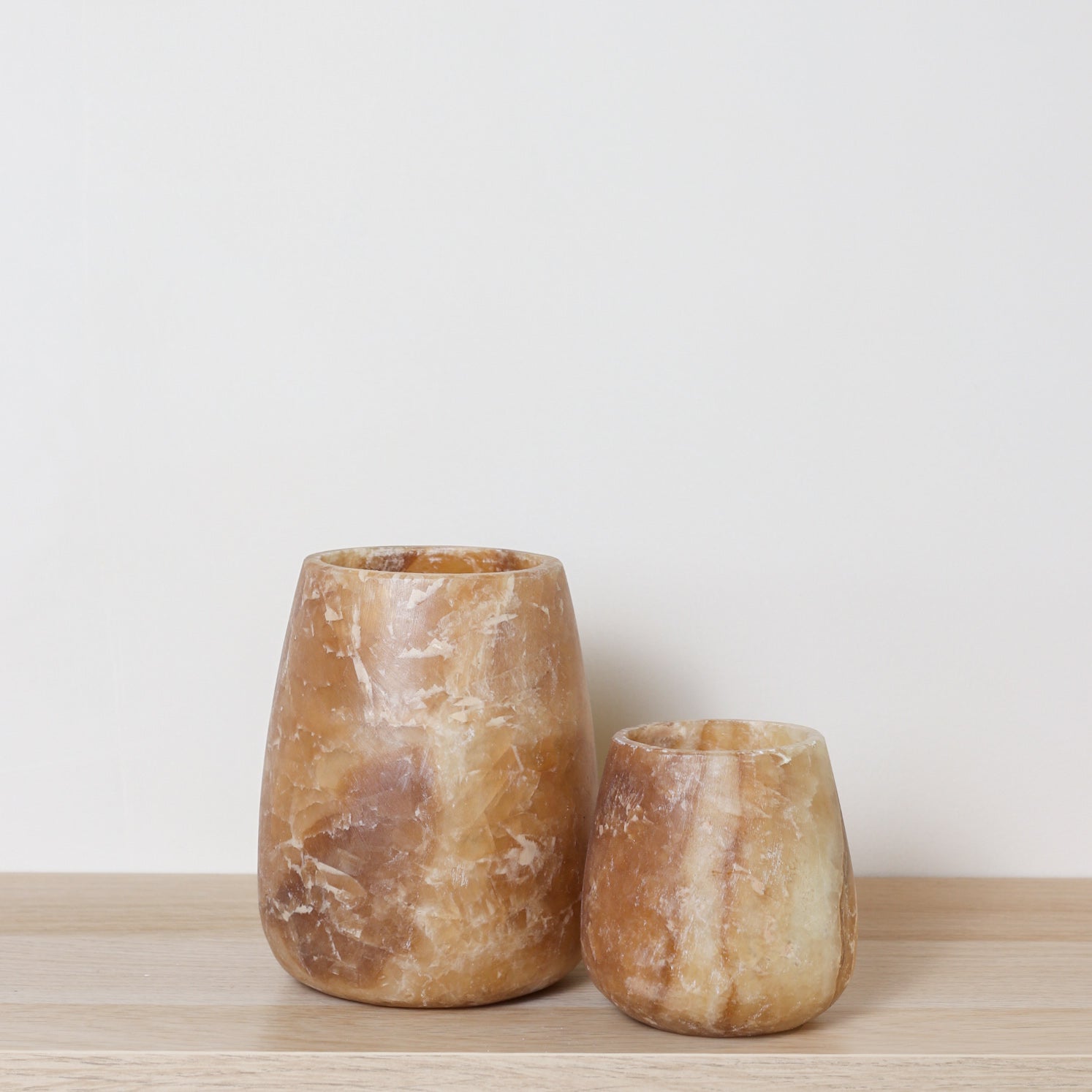 Kant en klare bruine Alabaster sets