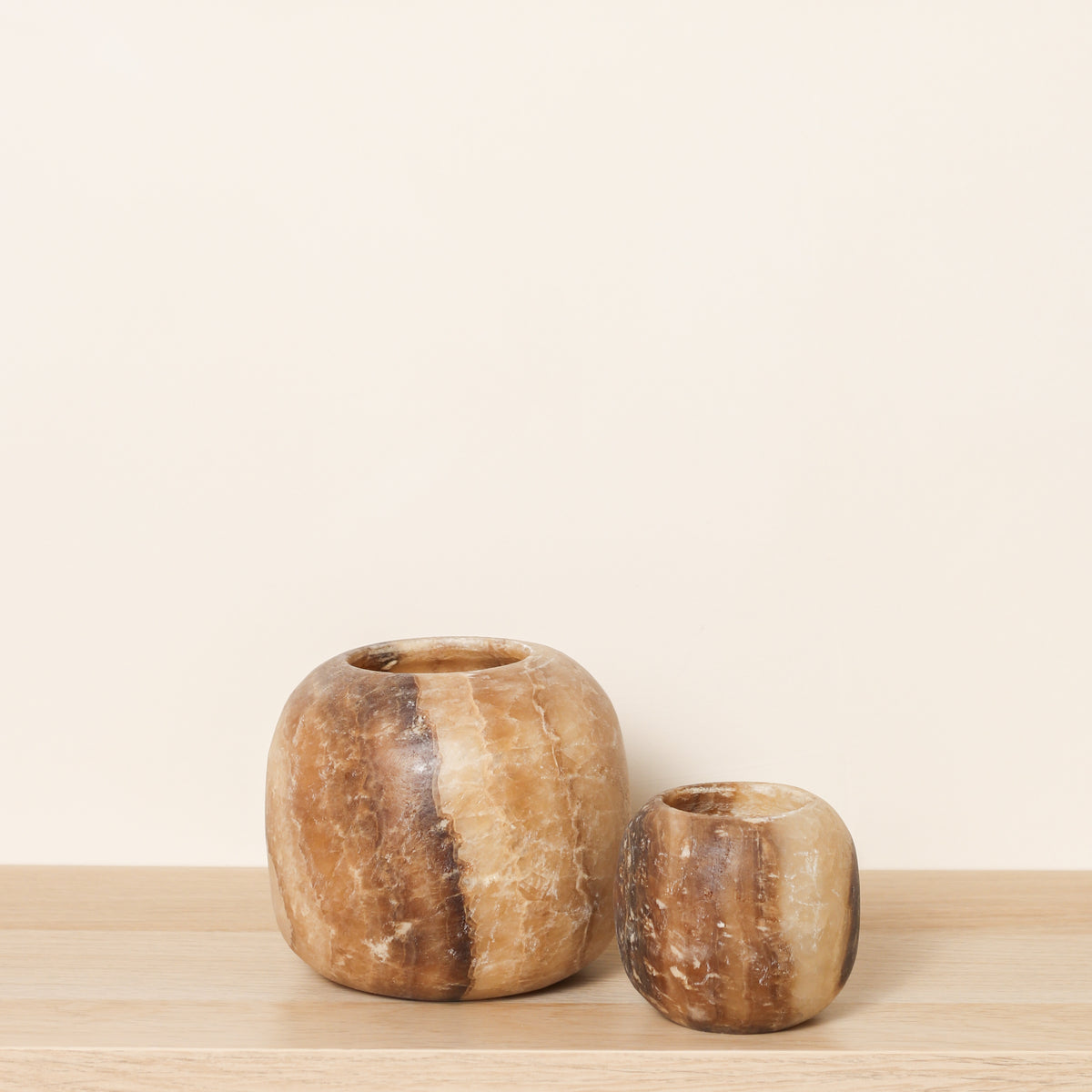 Kant en klare bruine Alabaster sets | Round
