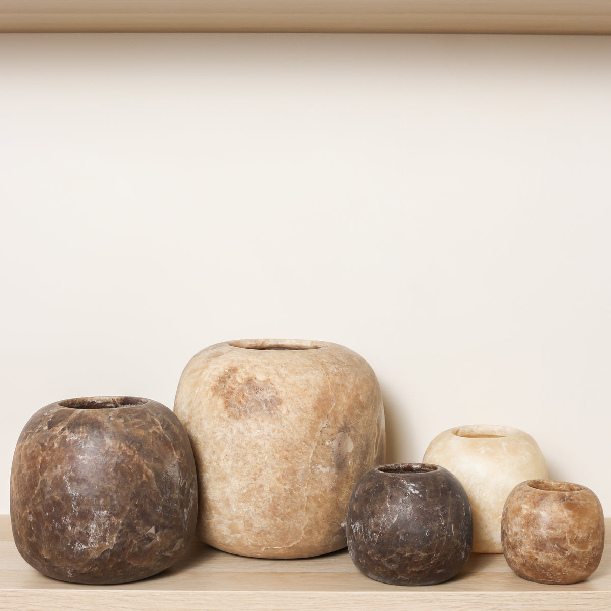 Kant en klare bruine Alabaster sets | Round