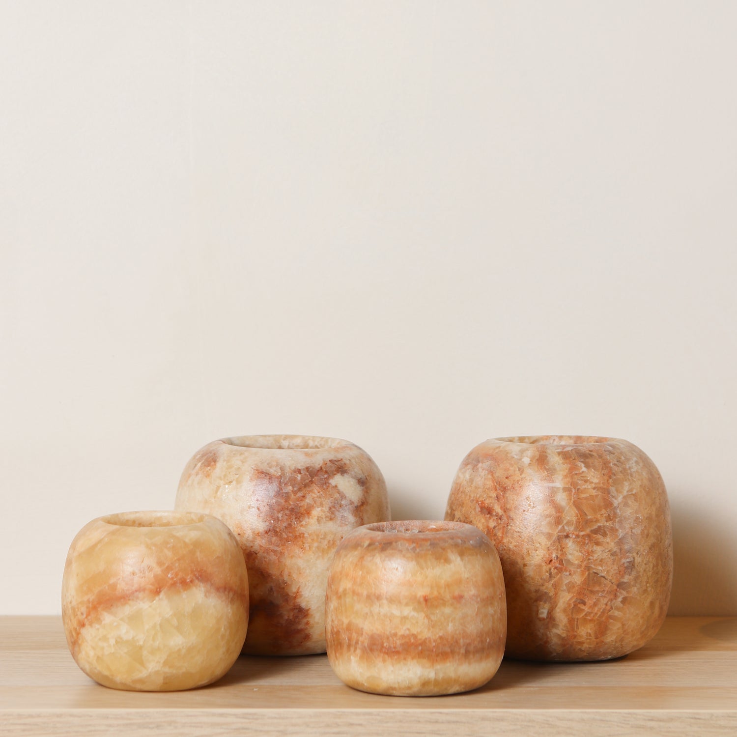 Alabaster Round