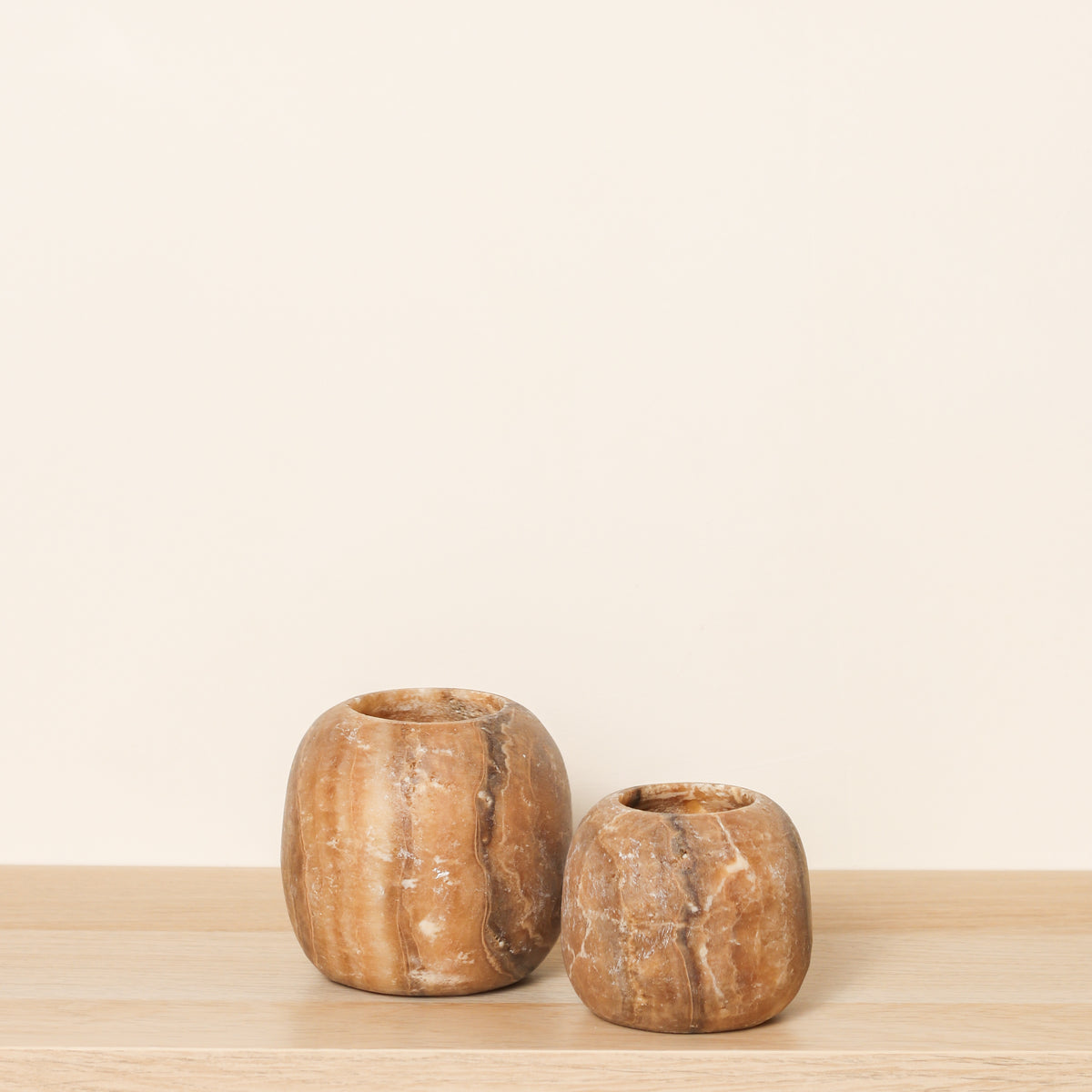 Kant en klare bruine Alabaster sets | Round