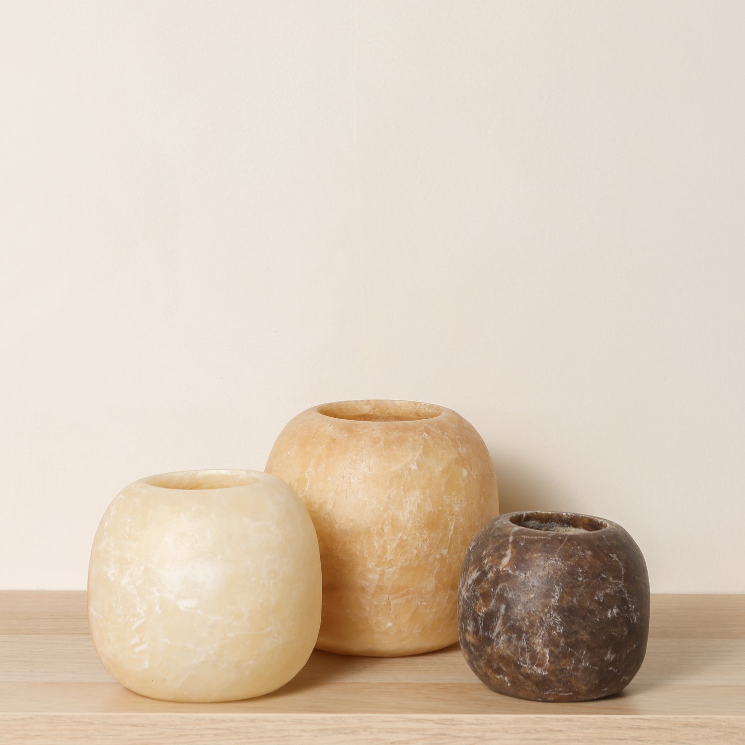 Kant en klare bruine Alabaster sets | Round
