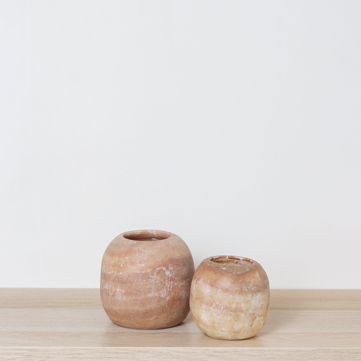 Kant en klare bruine Alabaster sets