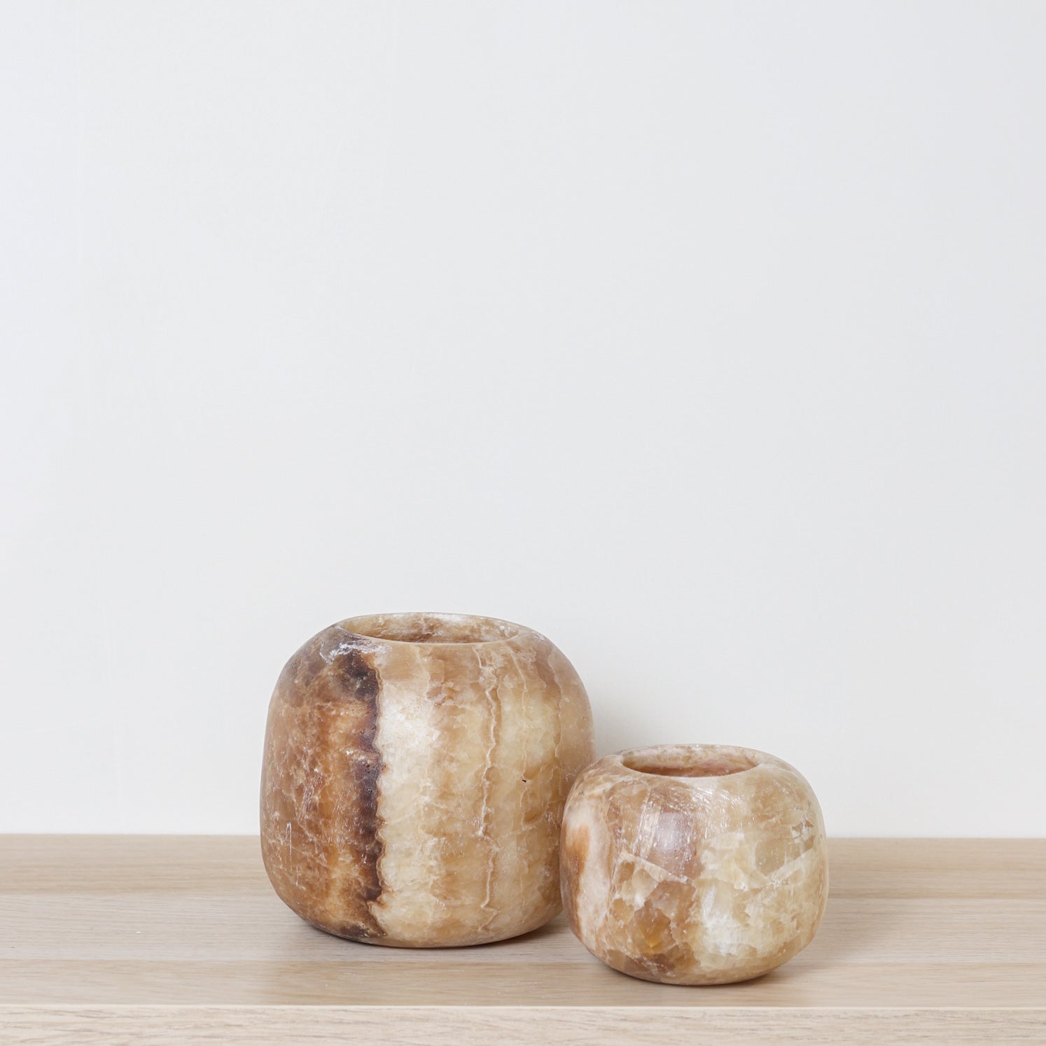Kant en klare bruine Alabaster sets