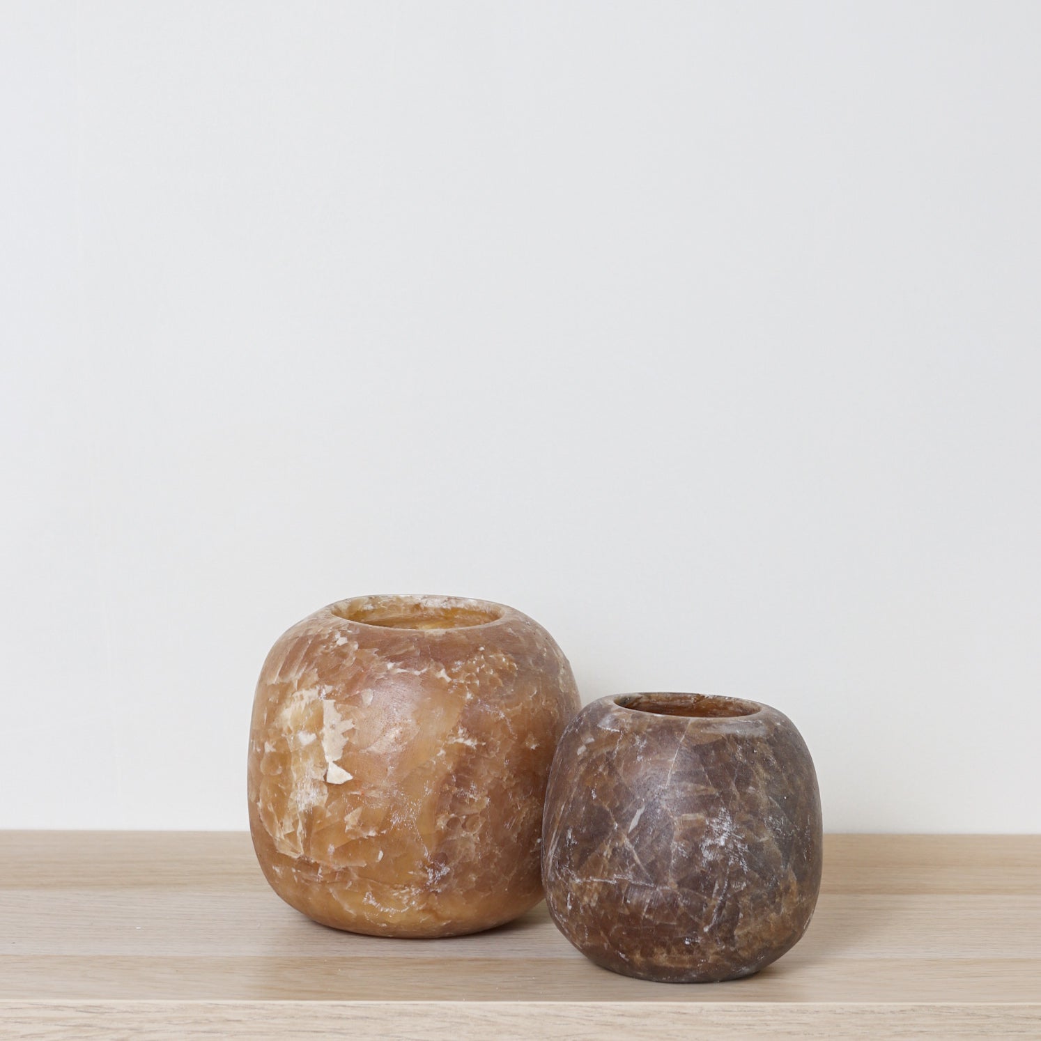 Kant en klare bruine Alabaster sets