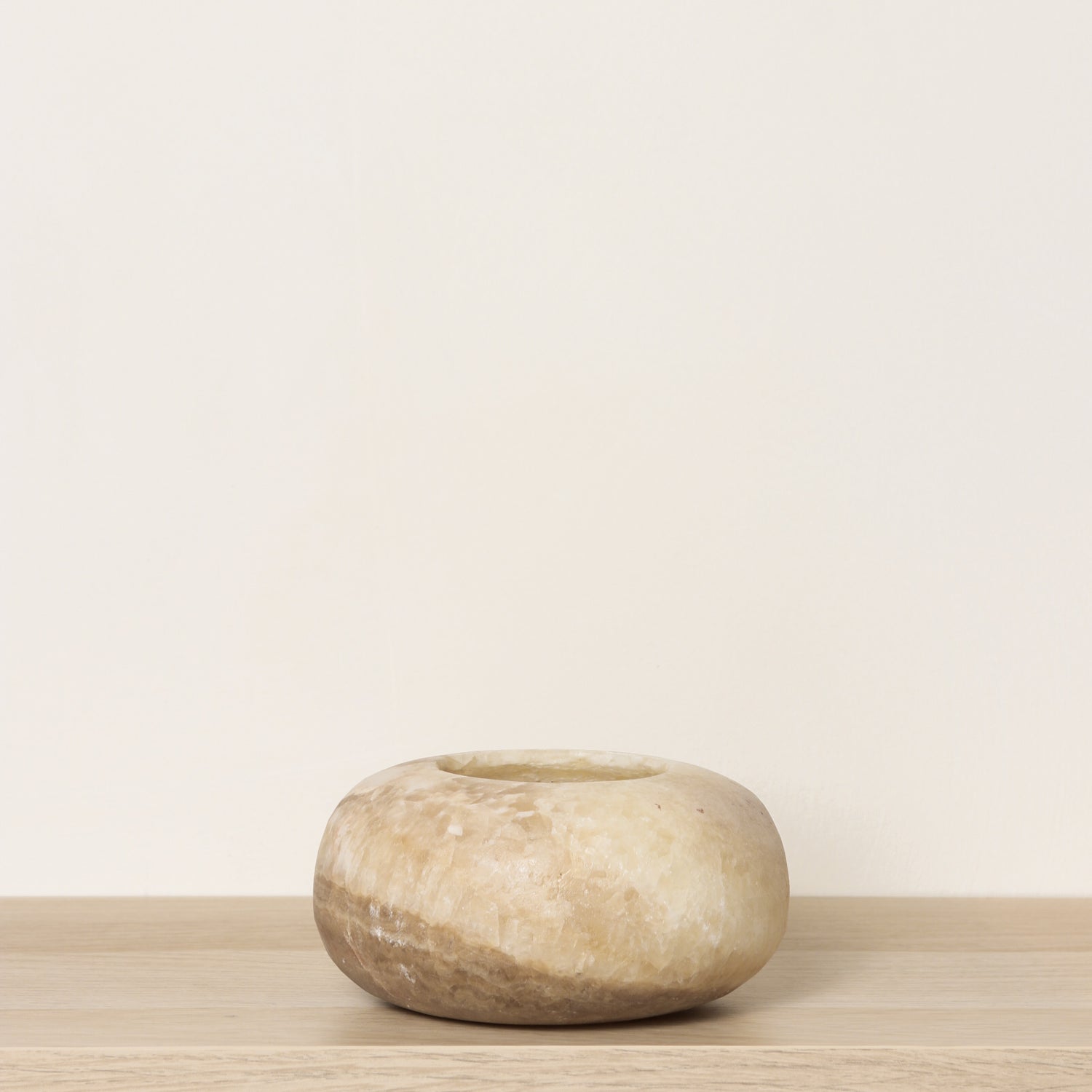 Alabaster Pebble