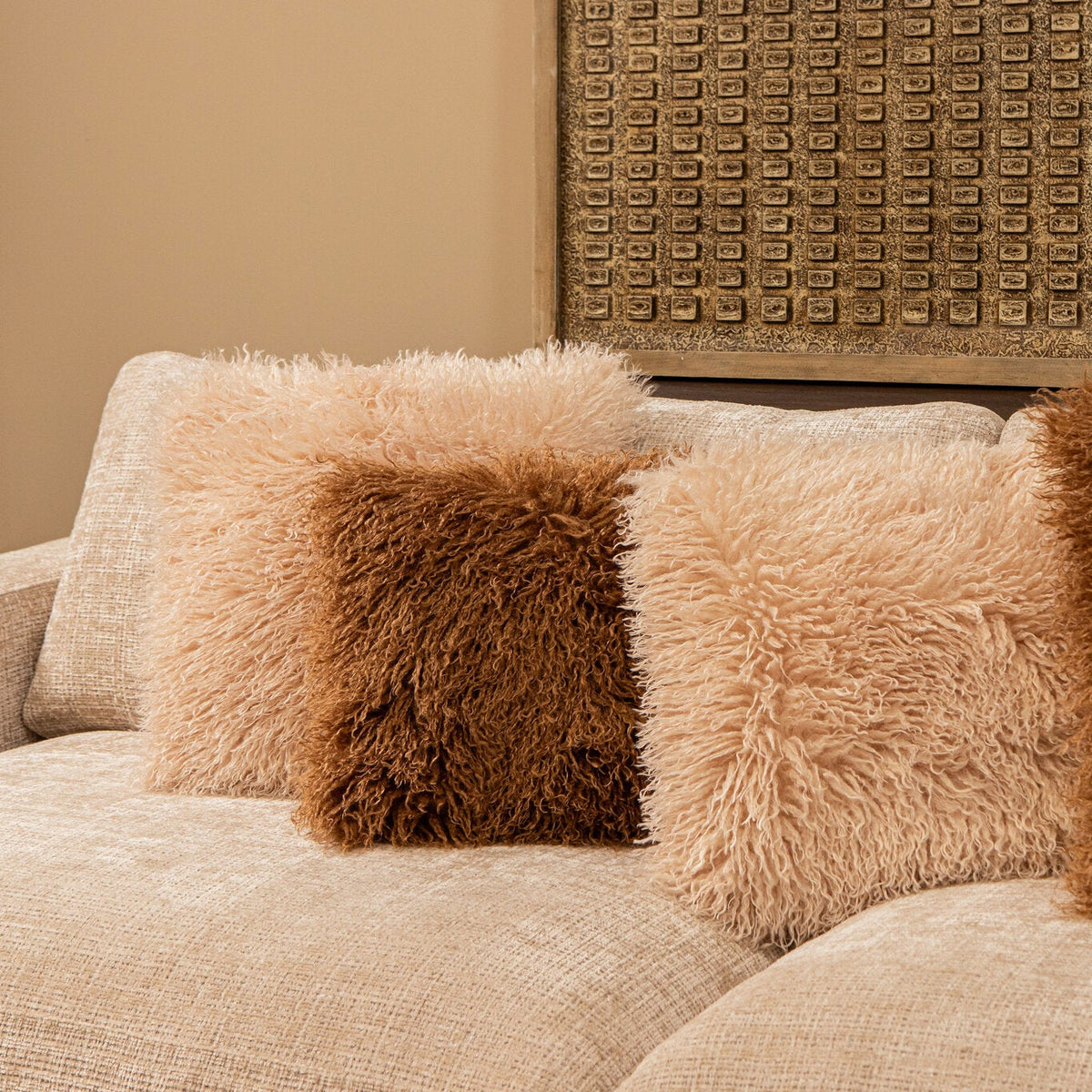 Doodly furry vierkant kussen | Beige