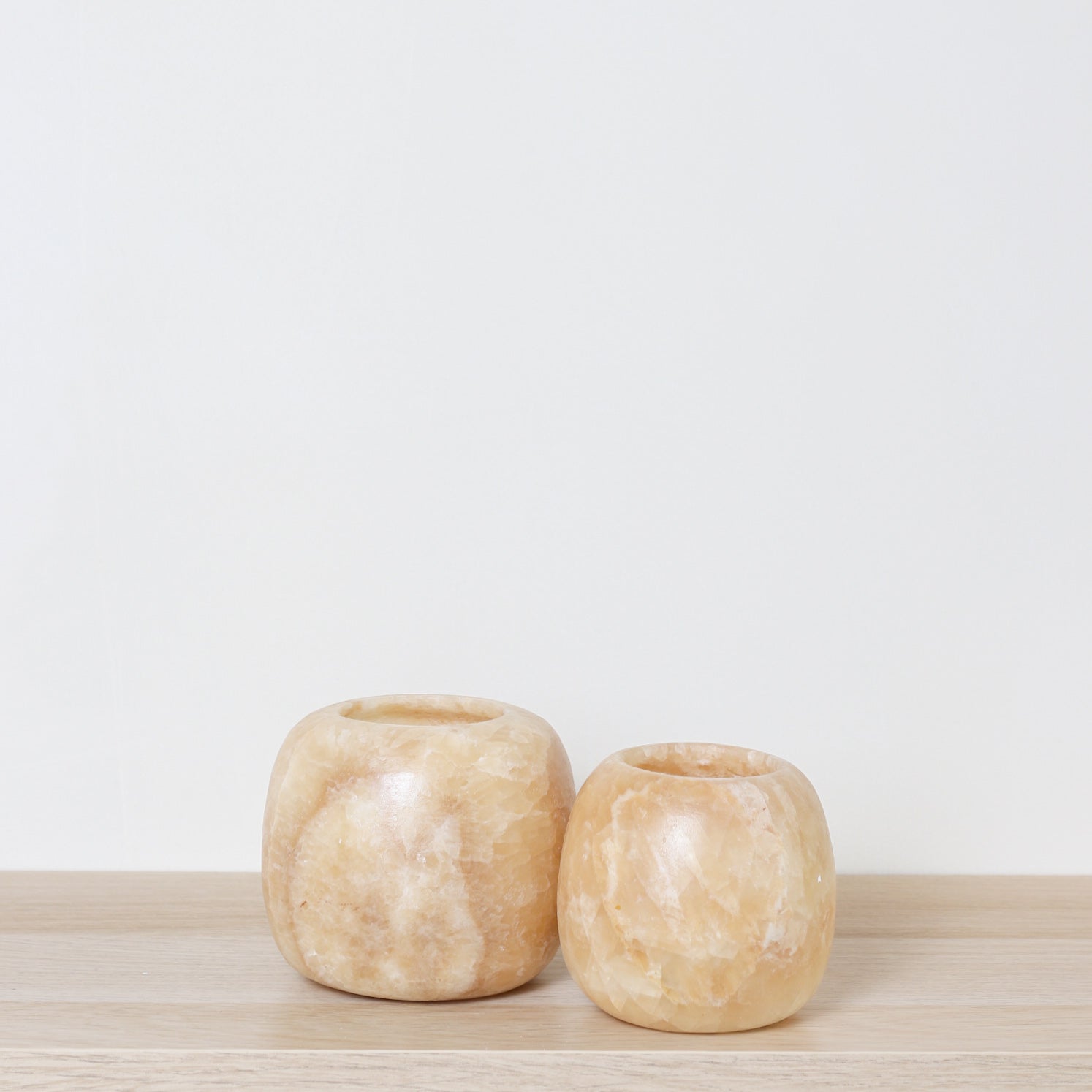 Kant en klare bruine Alabaster sets