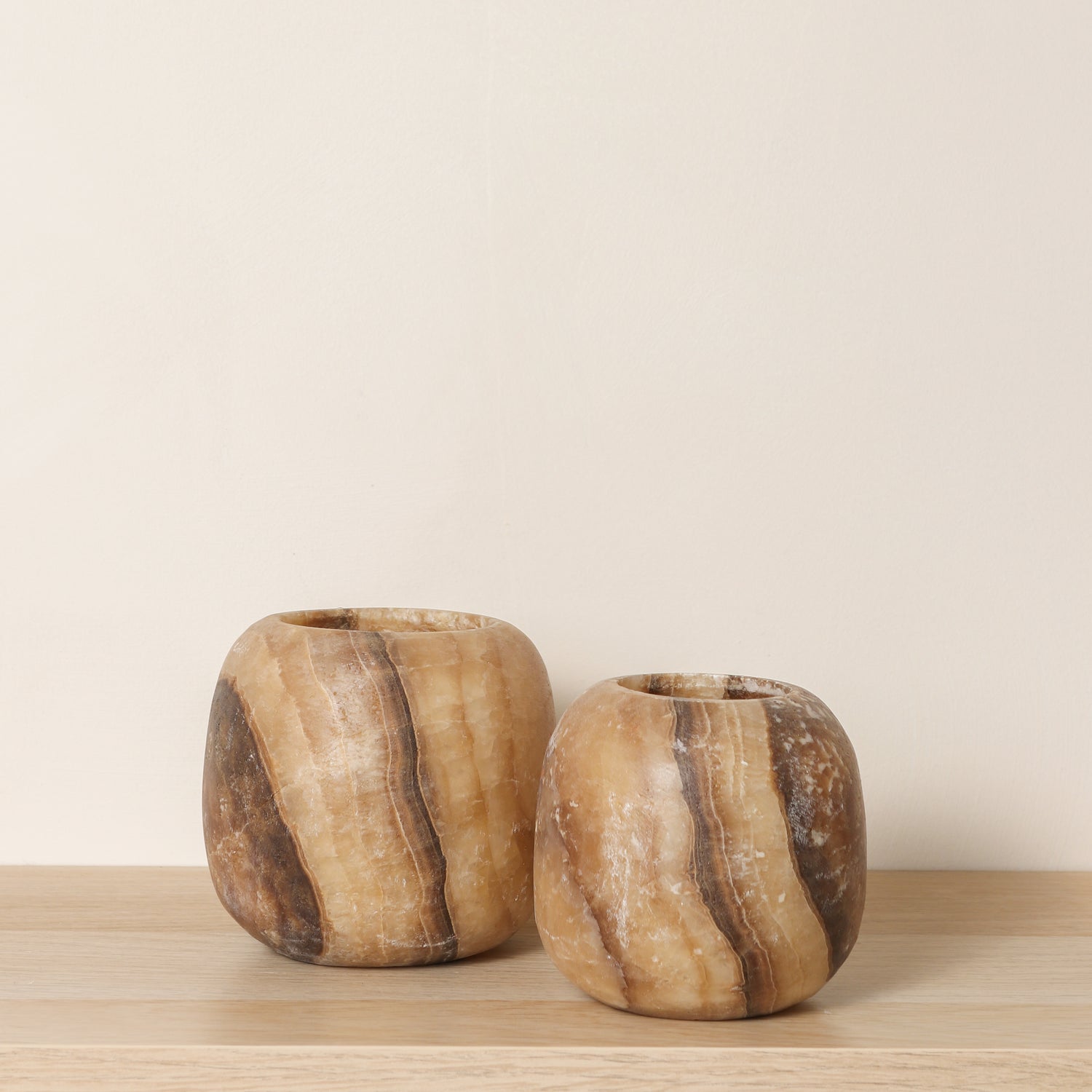 Kant en klare bruine Alabaster sets | Round