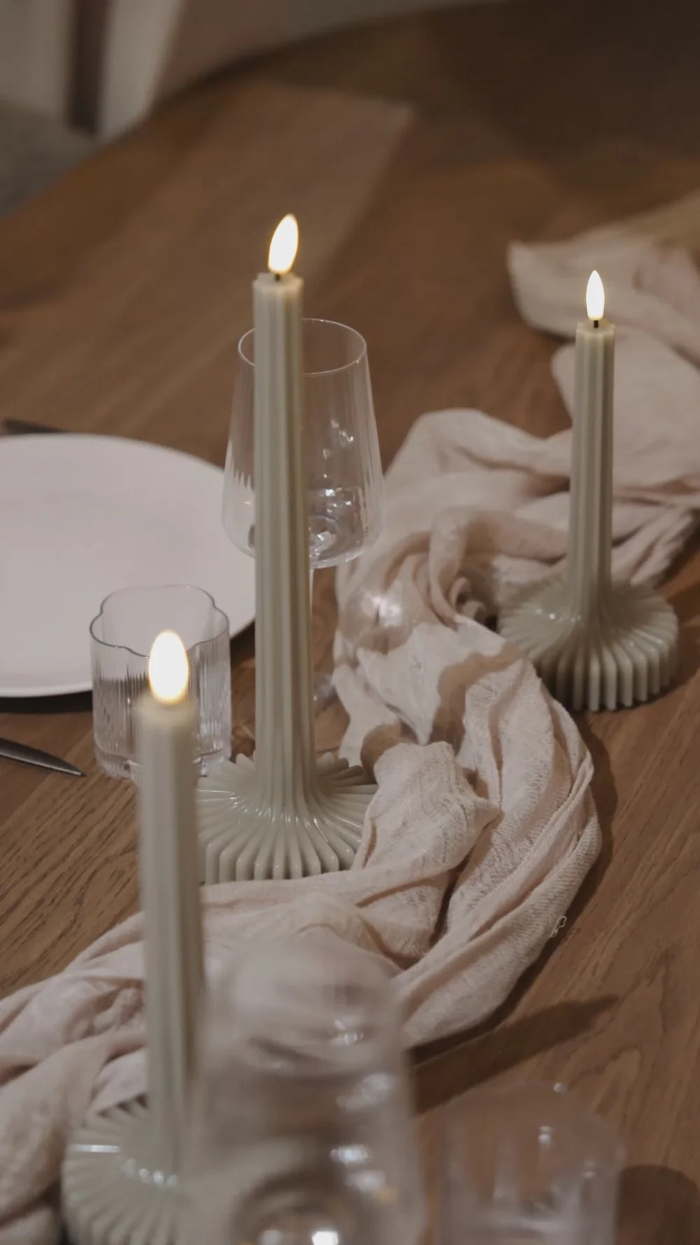 LED DINERKAARS STAAND L