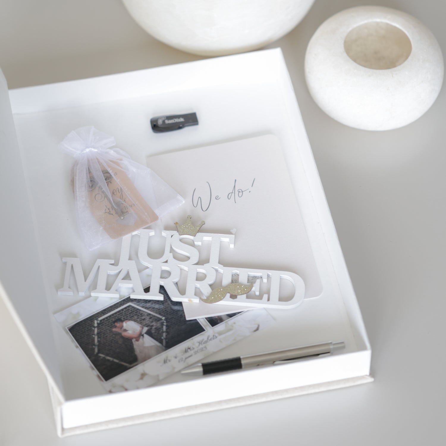 beige linnen opbergboek koffietafelboek memories cadeau bruiloft